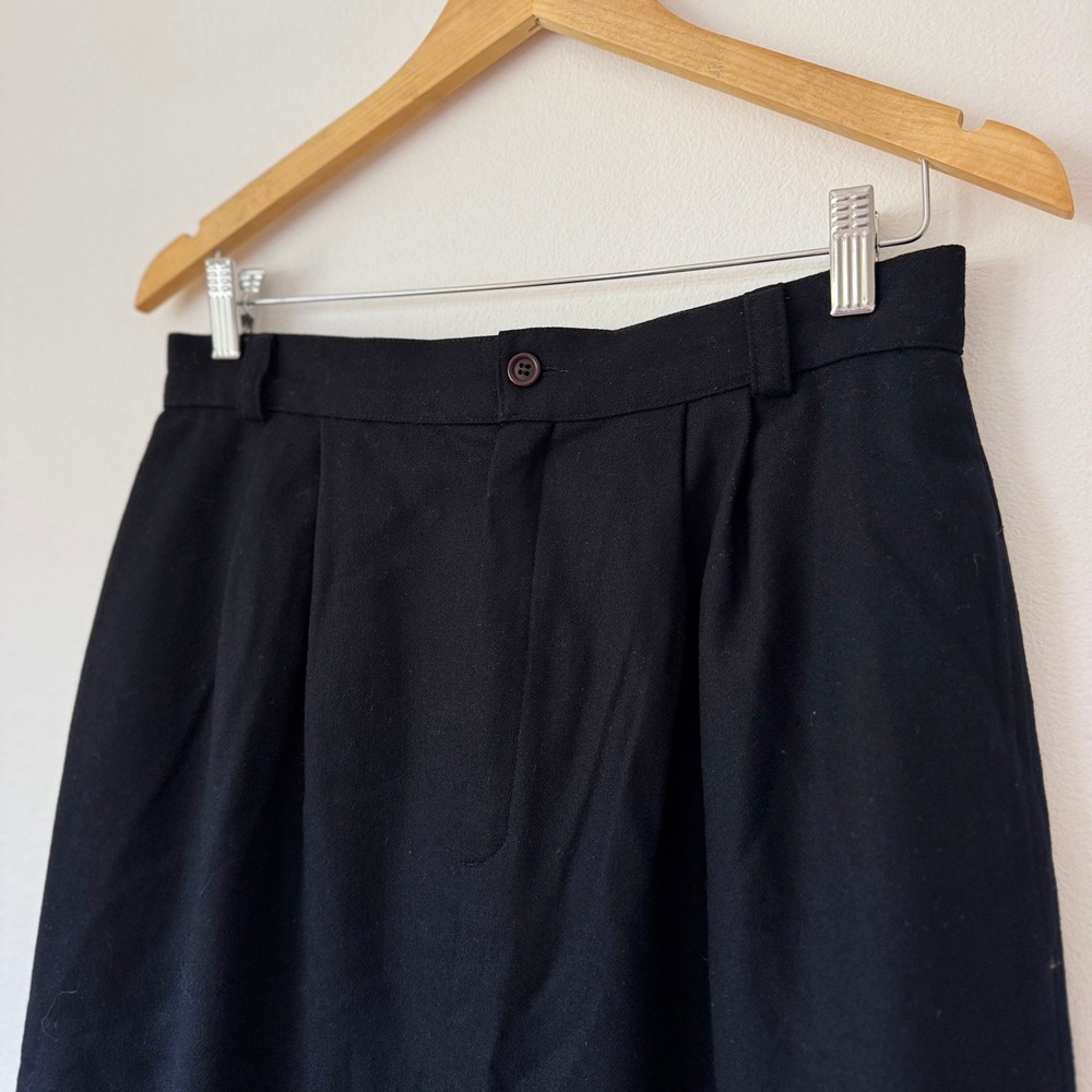 L.L. Bean 100% Wool Skirt Women's Size 12 Black Midi Made in USA Vintage Career - Picture 7 of 10
